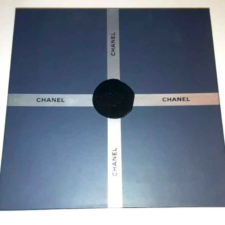 Chanel Empty Storage Magnetic Box 975&acirc;X975&acirc;X275&acirc;